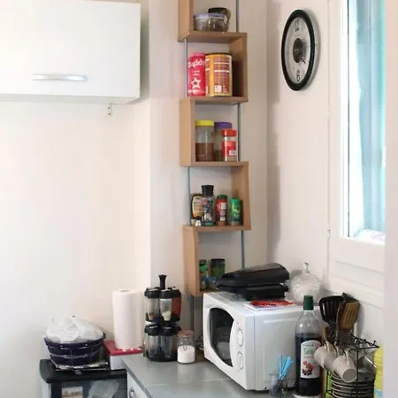 Hostnfly - Charming Modern Appt Near Menilmontant Appartamento Parigi